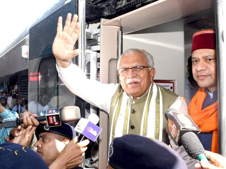 Haryana CM Manohar Lal Khattar Statement on Una to Delhi New Vande Bharat Express train Haryana: ऊना-दिल्ली के बीच शुरू की गई वंदे भारत एक्सप्रेस ट्रेन, CM खट्टर बोले- हरियाणा के लोगों को होगा फायदा
