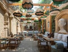 Virat Kohli's Restaurant: ਕਿਸ਼ੋਰ ਕੁਮਾਰ ਦੇ ਬੰਗਲੇ 'ਚ ਖੁੱਲ੍ਹਿਆ ਵਿਰਾਟ ਕੋਹਲੀ ਦਾ ਰੈਸਟੋਰੈਂਟ, ਦੇਖੋ ਤਸਵੀਰਾਂ 'ਚ ਇਹ ਖੂਬਸੂਰਤ ਜਗ੍ਹਾ