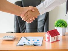 BoB Mega E-Auction: इस फेस्टिव सीजन बैंक ऑफ बड़ौदा सस्ते में बेच रहा प्रॉपर्टी! यहां चेक डिटेल्स