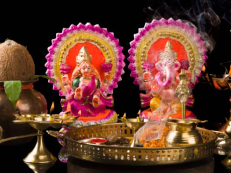 Dhanteras 2022: Date, Time, Shubh Muhurat, Puja Vidhi, And All That You Need To Know Dhanteras 2022: Date, Time, Shubh Muhurat, Puja Vidhi, And All That You Need To Know