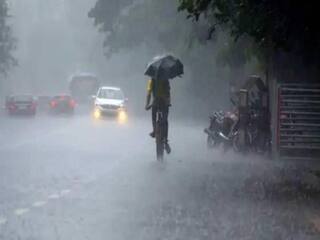 கரூரில் வெள்ள அபாய நடவடிக்கைகள் குறித்து ஆலோசனைக் கூட்டம்