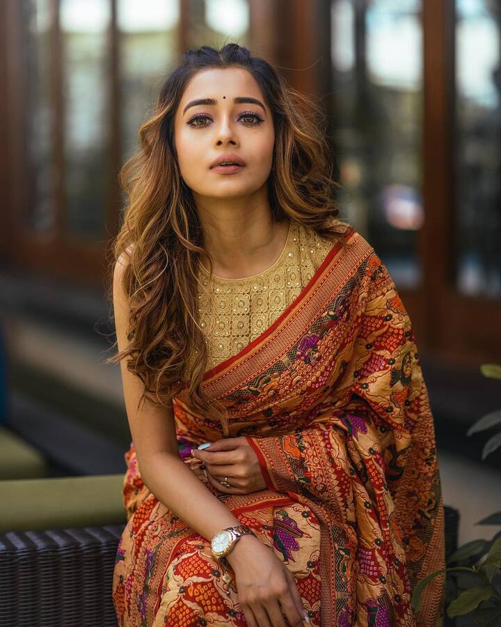 टीना दत्ता आज घर-घर में एक जाना पहचाना नाम बन चुकी हैं. लेकिन इस मुकाम तक पहुंचने के लिए उन्होंने काफी मेहनत भी की है.