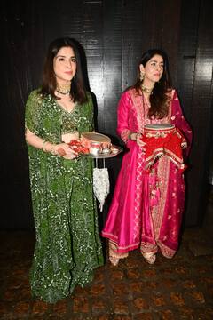 Karwa chauth पर 'बॉलीवुड वाइव्स' ने ढाया कहर...महीप कपूर से नीलम कोठारी तक की तस्वीरें देख कहेंगे 'Wowww'