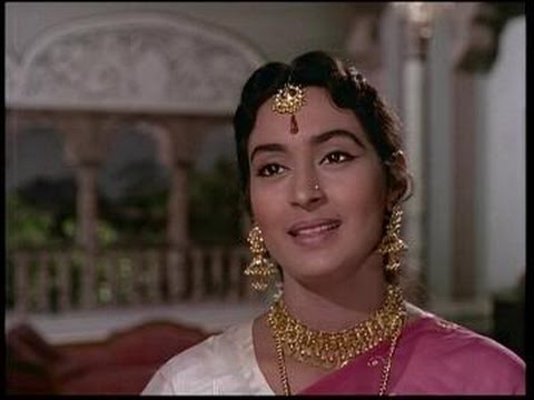 मधुबाला से पहले 14 साल की Nutan को ऑफर हुआ था मुगल-ए-आज़म में अनारकली का रोल, ठुकरा दी थी फिल्म!