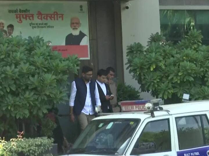 Gujarat News: NCW के सामने AAP के गुजरात अध्यक्ष गोपाल इटालिया ने वीडियो में अपनी उपस्थिति से किया इनकार, कही ये बात Gujarat AAP President Gopal Italia claims in front of National Commission for Women said He is not in video Gujarat News: NCW के सामने AAP के गुजरात अध्यक्ष गोपाल इटालिया ने वीडियो में अपनी उपस्थिति से किया इनकार, कही ये बात