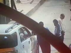 मध्य प्रदेश: भिंड में पंचायत उपाध्यक्ष की करतूत, BJP जिला अध्यक्ष के बैनर पर किया पेशाब, वीडियो वायरल