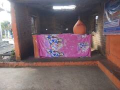 बैतूल: जख्म में कीड़े पड़ने पर देव प्रकोप मानकर पूरे परिवार को घर में किया कैद, नहीं मनाया गया करवा चौथ