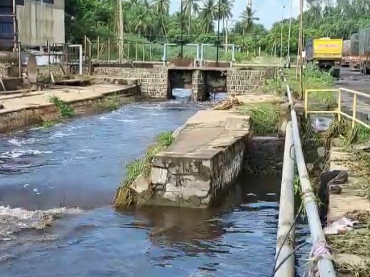 கரூரில் தமிழ்நாடு செய்தித்தாள் காகித ஆலையை கண்டித்து பொதுமக்கள் போராட்டம்