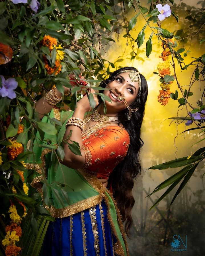 பொண்ணாக நீ மலர்ந்த நாளு