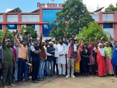 बस्तर: मनरेगा योजना में धांधली का आरोप, ग्रामीणों की मांग- सरकारी कर्मचारियों को बर्खास्त किया जाए