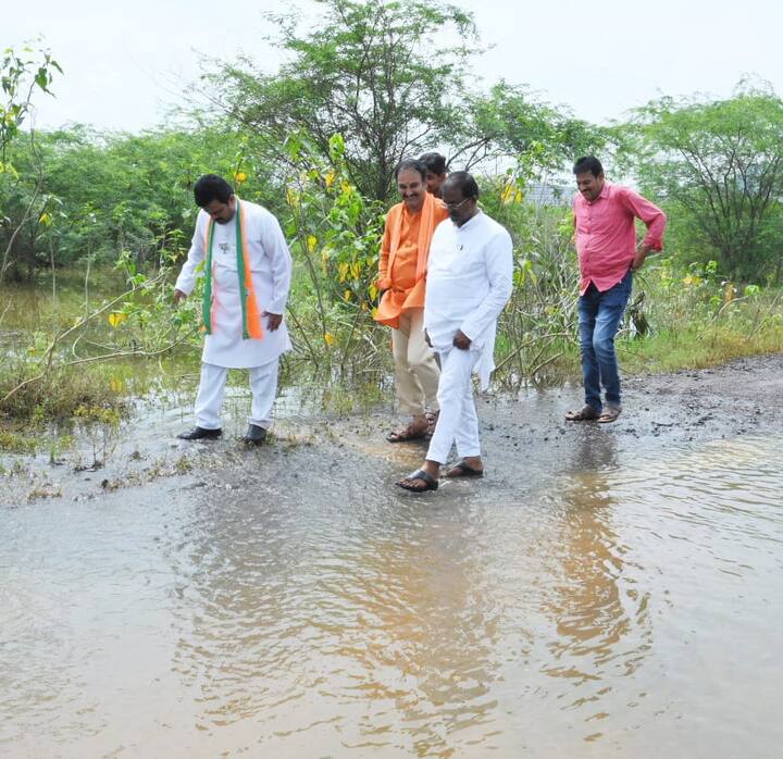 జాతీయ సంస్థలకు కనీస మౌళిక సదుపాయాలు కల్పించకపోవటంపై ఏపీ బీజేపి అధ్యక్షుడు సోము వీర్రాజు ఆగ్రహం