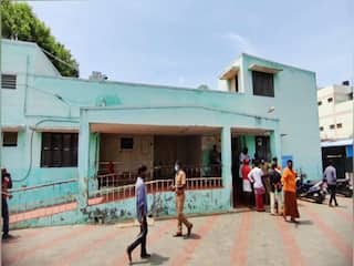 AIADMK Councillor Murder: பட்டப்பகலில் அதிமுக கவுன்சிலர் வெட்டிக் கொலை - மதுரையில் பரபரப்பு
