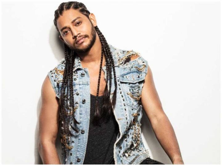 मेल्विन लुईस और सना खान के लिंकअप की खबरों से तो हर कोई वाकिफ है. लेकिन कुछ समय बाद ही दोनों का ब्रेकअप हो गया. सना ने सोशल मीडिया पर पोस्ट शेयर खुलासा किया था कि मेल्विन ने उन्हें धोखा दिया है.