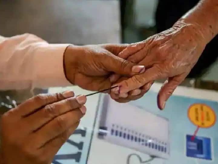 Himachal Pradesh Assembly Election 2022 Date Check HP Polls Voting Counting Result Full Schedule HP Election 2022 Date: हिमाचल प्रदेश में 12 नवंबर को वोटिंग और 8 दिसंबर को आएंगे नतीजे
