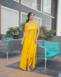 Hina Khan Bold Photos: हिना खानचा बोल्ड अवतार, समुद्रकिनारी केलं खास फोटोशूट!