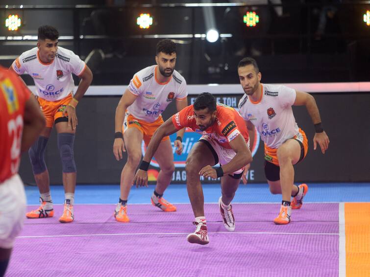 pkl 9 gujarat giants beat puenri paltan fazel atrachali nabibaksh return PKL 9: पुनेरी पलटन को हराकर गुजरात जॉयंट्स ने हासिल की सीजन की पहली जीत, फजल अत्राचली की वापसी रही बेअसर