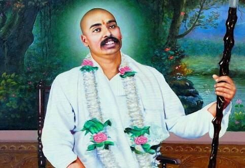 Today is 54th death anniversary of Rashtrasant Shri Tukdoji Maharaj millions of devotees will pay silent tribute Amravati news Amravati : राष्ट्रसंत श्री तुकडोजी महाराजांची आज 54 वी पुण्यतिथी, लाखो भाविक वाहणार मौन श्रद्धांजली