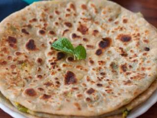 Parotta GST : இனி பரோட்டாவுக்கு 18 சதவீத ஜி.எஸ்.டி.யா..? என்னப்பா சொல்றீங்க..? அதிர்ச்சியில் மக்கள்..!