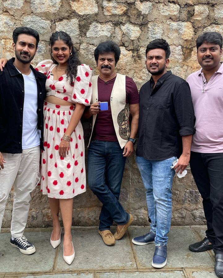 సంతోష్ శోభన్ తో ఫరియా -Image Credit: Faria Abdullah/Instagram