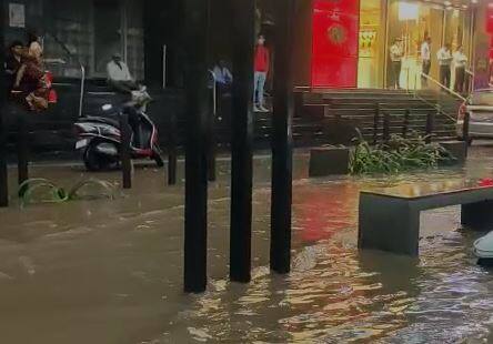 पुण्यात तुफान पाऊस