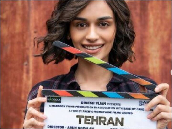 मानुषी छिल्लर, जिन्होंने इस साल की शुरुआत में 'सम्राट पृथ्वीराज' से अपनी शुरुआत की, ने अपने आगामी फिल्म 'तेहरान' की शूटिंग खत्म कर दी है.