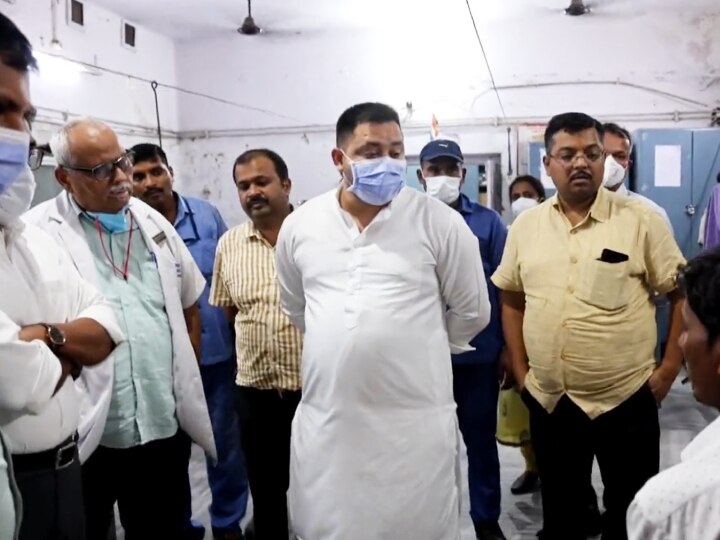Patna NMCH Superintendent Suspend: निरीक्षण में तेजस्वी ने अस्पताल में पाई गड़बड़ी, नप गए डॉ. विनोद कुमार सिंह