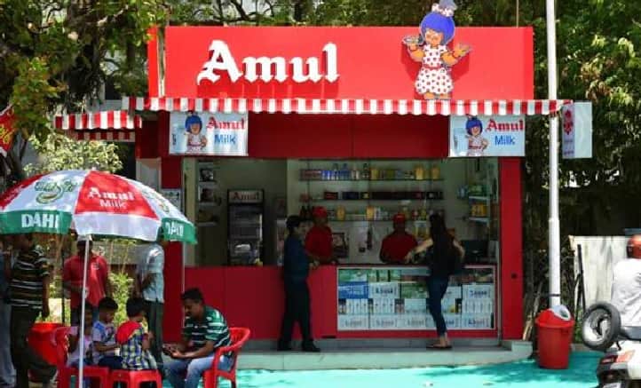 Amul Increases Milk Rates By Rs 2 Per Litre In All States Except Gujarat Amul Increases Milk Rates By Rs 2 Per Litre In All States Except Gujarat
