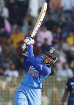 Women's Asia Cup 2022: ছেলেরা পারেনি, লঙ্কা বধ করে এশিয়া সেরা ভারতের মেয়েরা