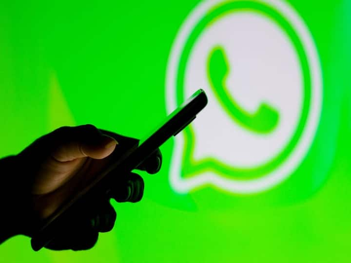 WhatsApp users Now can edit sent messages know how its work WhatsApp Messages: अब वॉट्सऐप पर भेजा गया मैसेज भी हो जाएगा एडिट