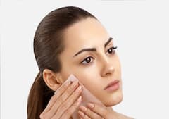 Skin Care Tips: বলিরেখামুক্ত ত্বক চান? এই অভ্যাসগুলো বদলে ফেলুন