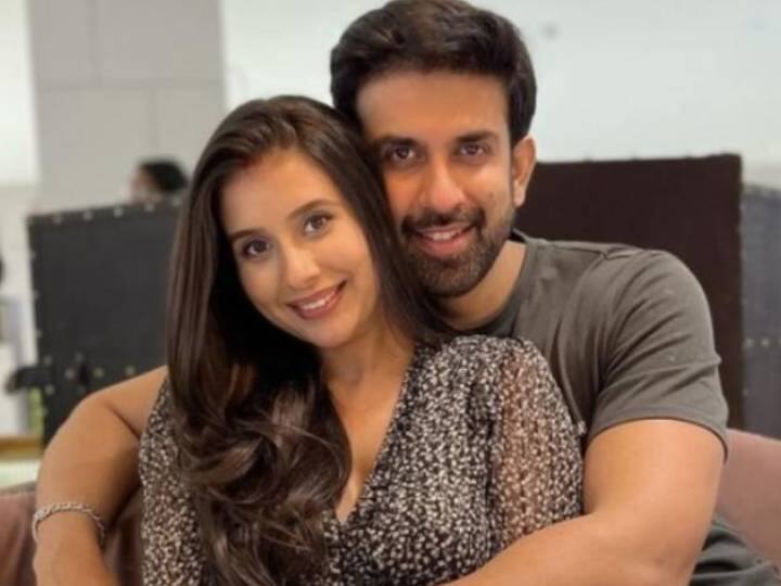Charu Asopa और Rajeev Sen के रिश्ते में एक बार फिर आई दरार? सुष्मिता सेन की भाभी बोलीं- हमने एक चांस दिया लेकिन... TV Actress Charu Asopa talk about her relationship with Rajeev Sen Charu Asopa और Rajeev Sen के रिश्ते में एक बार फिर आई दरार? सुष्मिता सेन की भाभी बोलीं- हमने एक चांस दिया लेकिन...
