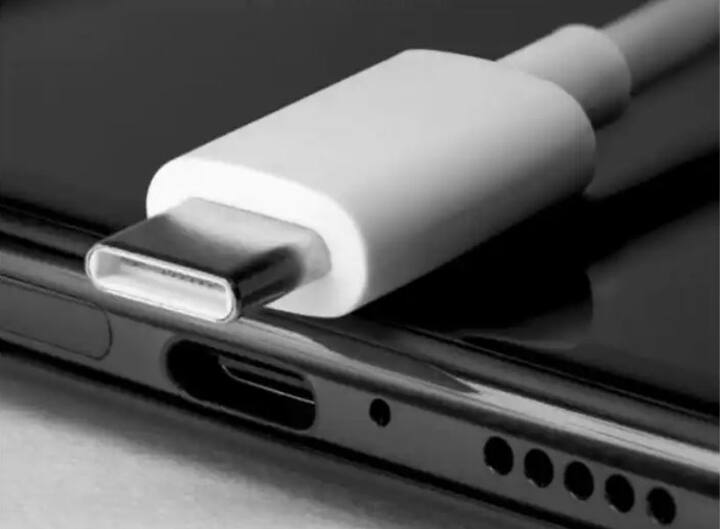 সরকারের প্রেস ইনফরমেশন ব্যুরো অর্থাৎ পিআইবি ফ্যাক্ট চেক টিম ইতিমধ্যেই 'প্রধানমন্ত্রী জাতীয় ল্যাপটপ স্কিম'-এর সত্যতা যাচাই করেছে। সংস্থা তার অফিশিয়াল টুইটার হ্যান্ডেল থেকে এই সম্পর্কে তথ্য দিয়েছে।