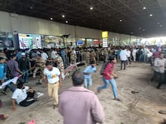 విశాఖ ఎయిర్‌పోర్టు ఘటనపై మంత్రులు సీరియస్- ప్రతిదాడి జరిగే ప్రమాదం ఉందన్న స్పీకర్