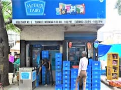 Mother Dairy Milk Price: दिल्लीवासियों को फिर लगा महंगाई का झटका, मदर डेयरी ने 2 रुपए लीटर बढ़ाए दूध के दाम