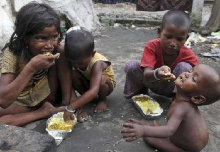 Hunger Index GHI Rank India falls to 107 from 101 trailing behind Pakistan and Nepal Global Hunger Index: ধরাছোঁয়ার বাইরে চিন, এগিয়ে বাংলাদেশ-পাকিস্তানও, বিশ্ব ক্ষুধা সূচকে আরও নিচে নামল ভারত
