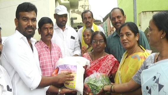 Paritala Sunitha: Anantapur Floods ప్రభావిత ప్రాంతాల్లో పరిటాల సునీత సాయం