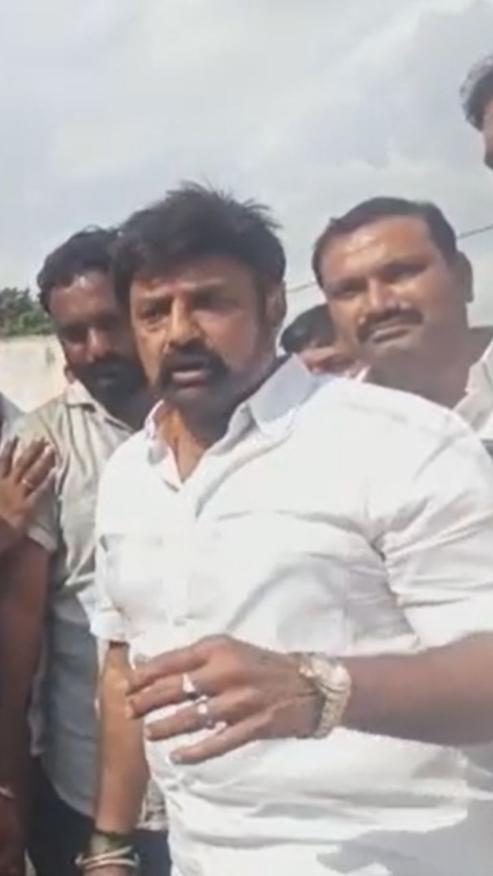 హిందూపురం ముంపు ప్రాంతాల్లో ఎమ్మెల్యే బాలకృష్ణ పర్యటించారు.
