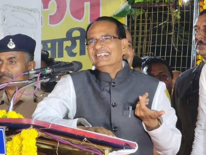 CM Shivraj Singh Chouhan Said MP Medical education will now be in Hindi ANN Bhopal News: मध्य प्रदेश में हिंदी में होगी मेडिकल की पढ़ाई, सीएम शिवराज सिंह चौहान ने कहा- असंभव को कर दिया संभव