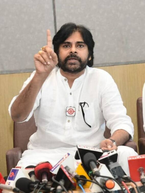 Video: పవన్ తగ్గేదేలే - అప్పటివరకూ వైజాగ్‌లోనే ఉంటా