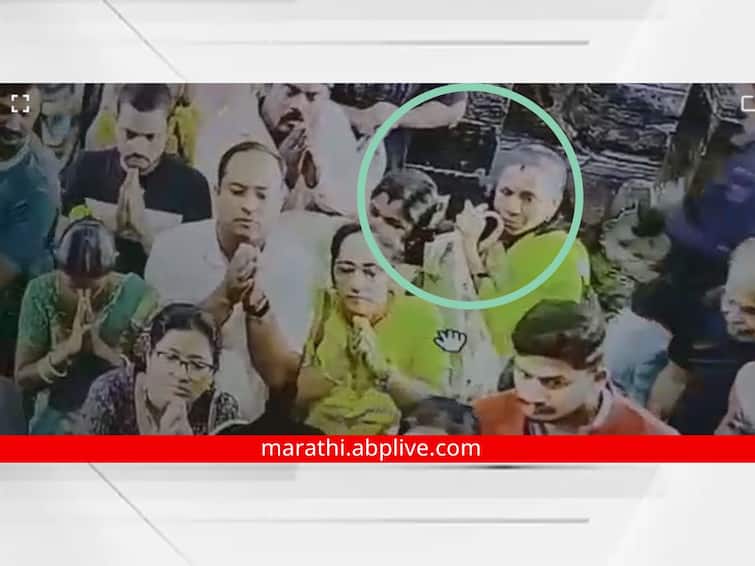 The cctv eye of the Devasthan Committee is always with Ambabai Temple Two women caught stealing Ambabai Mandir : अंबाबाई मंदिरात भक्तांच्या सुरक्षेसाठी देवस्थान समितीच्या तिसऱ्या डोळ्याची सदैव साथ! चोरी करताना दोन महिलांना रंगेहाथ पकडले 