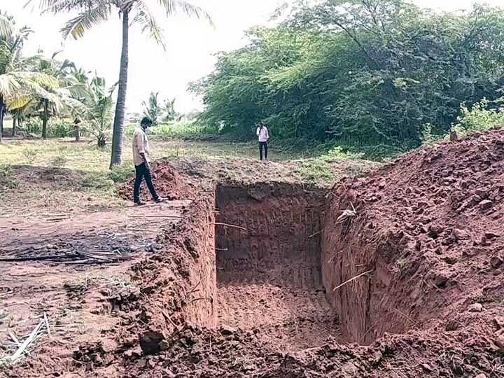 4 ஆயிரம் கோழிகளை கொன்று புதைக்க முயற்சி....வாகனத்தை சிறைபிடித்த மக்கள்..பழனியில் பரபரப்பு