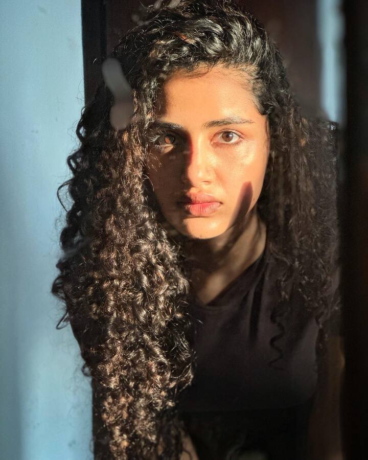 కార్తికేయ 2 హిట్ తో మరో కమర్షియల్ హిట్ ను తన ఖాతాలో వేసుకుంది. -Image Credit: Anupama Prameswaran /Instagram