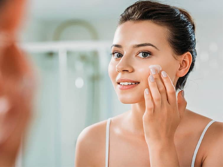 Winter Skin Care Tips anti ageing beauty tips to protect your skin marathi news Winter Skin Care Tips : हिवाळ्यात सुंदर आणि नितळ त्वचा हवीय? 'हे' उपाय करून पाहा