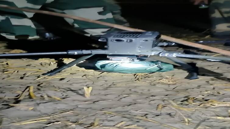 Drone capcher: ਅੰਮ੍ਰਿਤਸਰ ‘ਚ ਭਾਰਤੀ ਸਰਹੱਦ ‘ਚ ਦਾਖਲ ਹੁੰਦੇ ਹੀ ਡਰੋਨ ਕੀਤਾ ਢੇਰ, ਤਲਾਸ਼ੀ ਮੁਹਿੰਮ ਜਾਰੀ