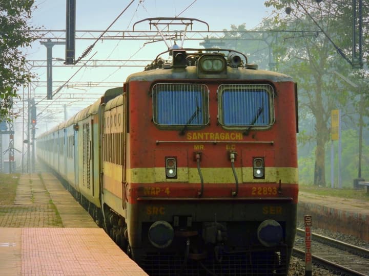 railway department announced special train to nellai to bhihar Special Train :  இதுதான் தீபாவளி ஸ்பெஷல்..! நெல்லையில் இருந்து பீகாருக்கு சிறப்பு ரயில்..!