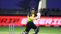 চোট সম্পূর্ণ সারেনি, ভারতের বিরুদ্ধে ওয়ার্নারের খেলা নিয়ে বিরাট সংশয়