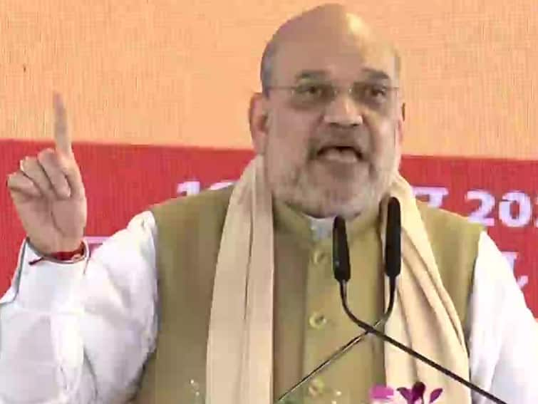 Amit Shah Launches First Hindi MBBS Books In Bhopal, Says Engineering Studies To Also Be Made Available In Hindi