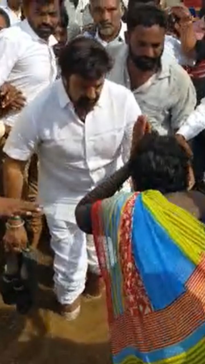 వెంటనే స్పందించిన బాలయ్య.. వద్దు అని ఆమెను వారించి, నమస్కారం పెట్టారు