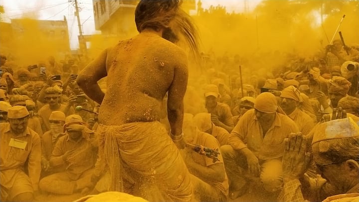 यावेळी अंजनगाव येथील महाराज खेलोबा नाना देव वाघमोडे फरांडेबाबा यांनी भाकणूक केली.