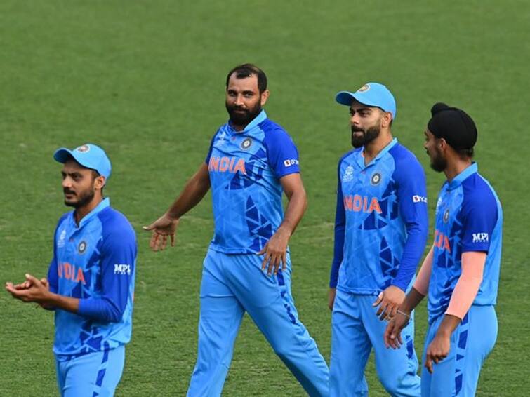 IND vs AUS T20 world cup warm up match Mohammed Shami 4 wickets in Final Over Watch Video :  4 பந்துகளில் 4 விக்கெட்..! கடைசி ஓவர் த்ரில்..! ஆஸ்திரேலியாவை அலறவிட்ட முகமது ஷமி..